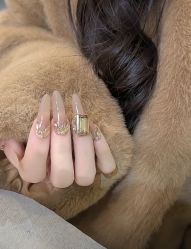 -IDO美甲美睫