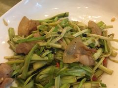 -橘子洲头湘菜馆