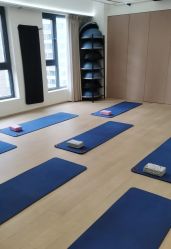 -康舒普拉提工作室control pilates