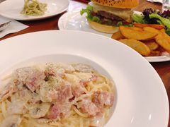 奶油蘑菇培根面奶油蘑菇培根面-UPPER KITCHEN(延安路店)