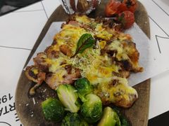 芝士肉酱辣鸡腿排-1981牛排西餐厅(海信店)