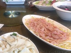 -小天鹅火锅·一线江景洪鼎旗舰店(洪崖洞店)
