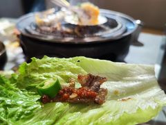 -围炉肉舍•炭烤活鳗•丹东海鲜烤肉(步行街店)