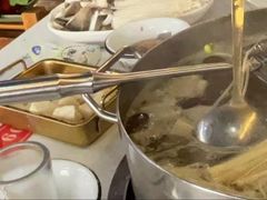 -刘少华贵州小黄牛·鲜牛肉火锅(总店)