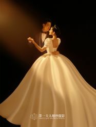 -第一夫人婚纱摄影(南京店)