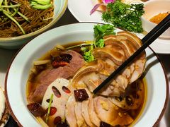 -唐猫庭院·千年陕菜(大唐不夜城店)