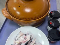 -忆江南·临江鱼馆