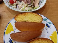 金枪鱼色拉-萨莉亚意式餐厅(新邻天地店)