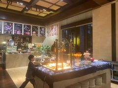 -大理实力希尔顿酒店•香全日制餐厅