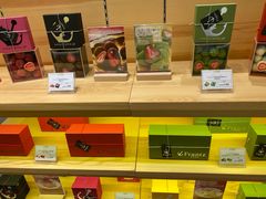 零售区-添好运点心专门店(百老汇店)
