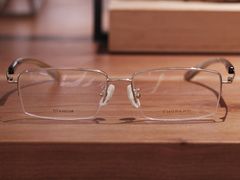 -目艮眼镜SHOWROOM(品牌集合店)
