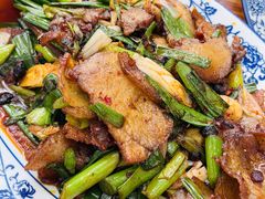 蒜苗回锅肉-雨田饭店(华兴东街店)