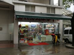 -武警上海市总队医院-停车场