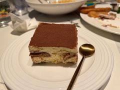 -静香HOUSE·全时段融合餐厅(七星欢乐颂店)
