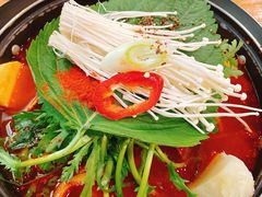 -喇喇排骨火锅·传统韩式脊骨汤(望京西园总店)