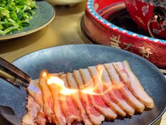 烟熏火燎羊胸口油-羊大爷涮肉(亮马桥店)