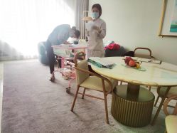 -玥奢国际母婴护理中心(滨江宝龙店)