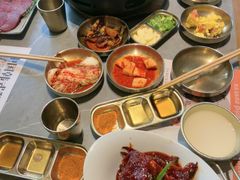 -草家酱蟹炭火烤肉店(珲春南路一店)