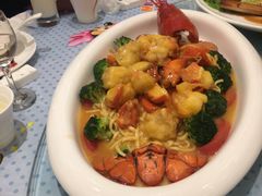 -沪华海鲜大酒楼(南汇店)