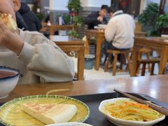 -秦君宝手擀菠菜面(金花路店)