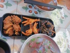 -阿灶卤煮老店·姜母鸭(五店市总店)