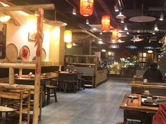 大堂-锅来乐地锅鸡(安亭店)