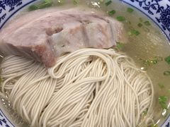 白汤大肉面-裕兴记(东门町店)