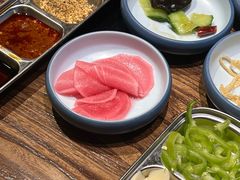 -明洞阿姨·韩式酱蟹烤肉·创意料理(三元桥店)