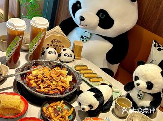 路边不起眼的臭味小店又开新店了！