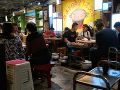 大堂-钢管厂歆瑞源油卤串串香(春熙路太古里店)
