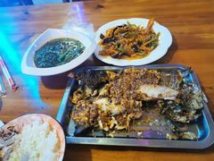 -俺家菜馆(百里峡店)