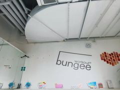 -Jumphai室内蹦极运动