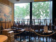 -星巴克臻选(华堂·新辰汇店)
