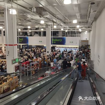 中秋节去了趟山姆，这人也太多了吧