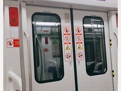 -红土地(地铁站)