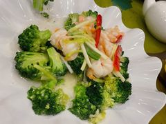 西兰花炒虾球-胜记菜馆(文明路)