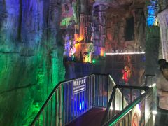 -泰安地下龙宫景区