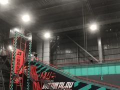 -极限PLAY运动娱乐新世界·团建派对潮玩休闲馆·室内蹦极高空游乐园
