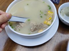 玉米排骨汤-沪西老弄堂面馆(定西路店)