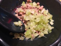 自制调料-左庭右院鲜牛肉火锅(新梅广场店)