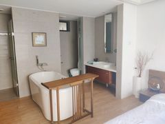 -智住·海景公寓(小径湾店)