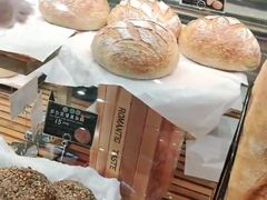 -汉柏麦香德国面包房(海信店)
