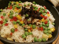 -云海肴·汽锅鸡·云南菜(天山百盛优客店)