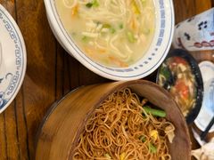 -老雒阳面馆·水席(定鼎门店)