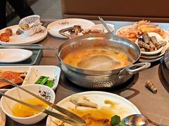 -黑金·寻焰自助百汇·烤肉·火锅(中街店)