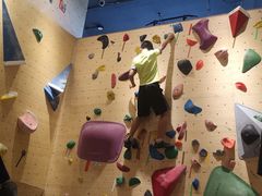 -Upper Climbing Gym 攀岩(华侨城店)