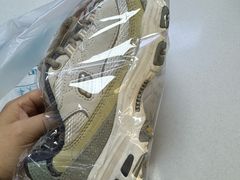 -UY优壹洗护·洗衣·洗鞋·奢侈品养护