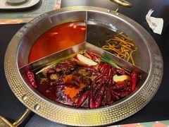 -廖掌柜·重庆鲜货火锅(上海首店)