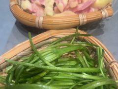 -阿婆情腊排骨火锅·野生菌季(古城旗舰店)