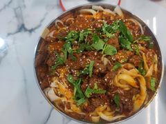 -欧提汗·新疆餐厅·清真(银都路店)